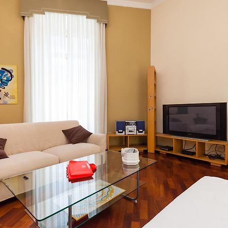 Residenza Duomo 314 Apartment Napoli Bagian luar foto