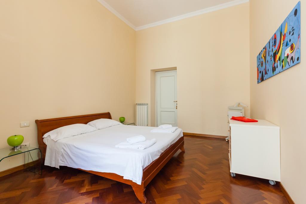 Residenza Duomo 314 Apartment Napoli Bagian luar foto
